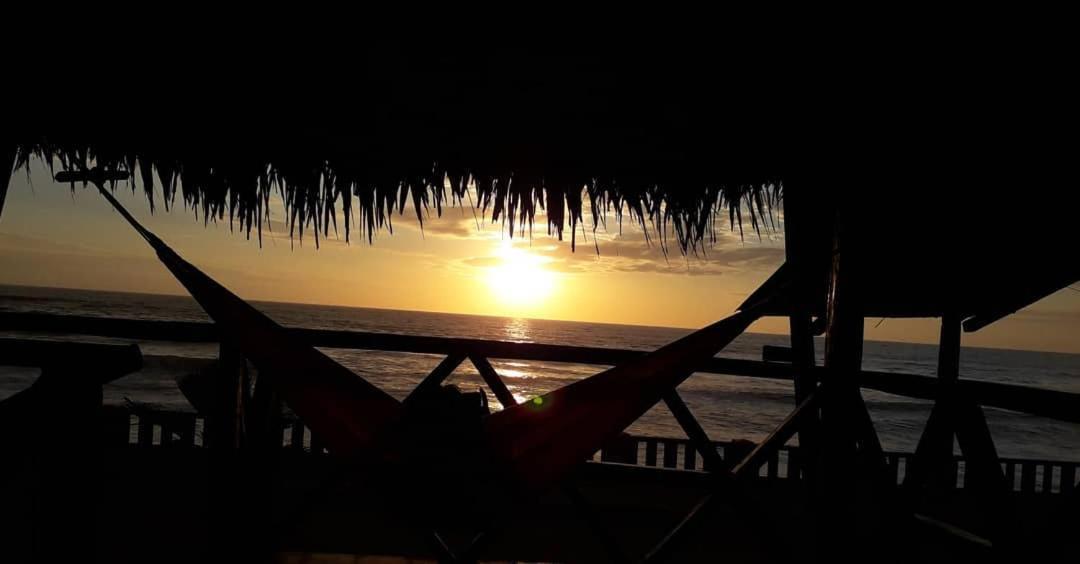 Hostal Mirada Al Mar Las Tunas Ngoại thất bức ảnh